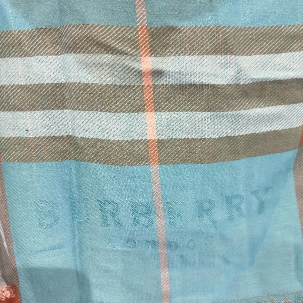 Non Brand stylish scarf